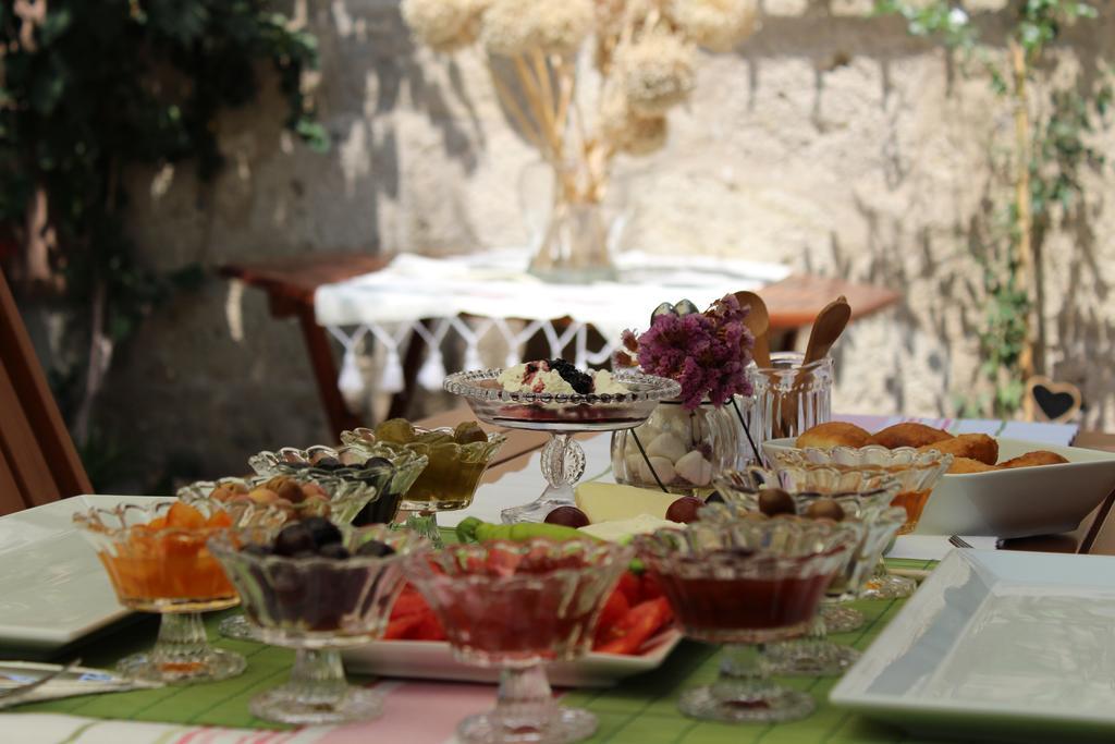 Lilyum Alaçatı - Taş Ev Alacati Exterior foto